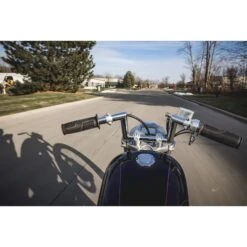 Finned 1" Handlebar Risers - Aluminum -Motor Parts Shop 006957 Lowbrow Customs Finned1 HandlebarRisers Aluminum 4